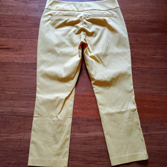NY & Co Crop Pants - Picture 2 of 7